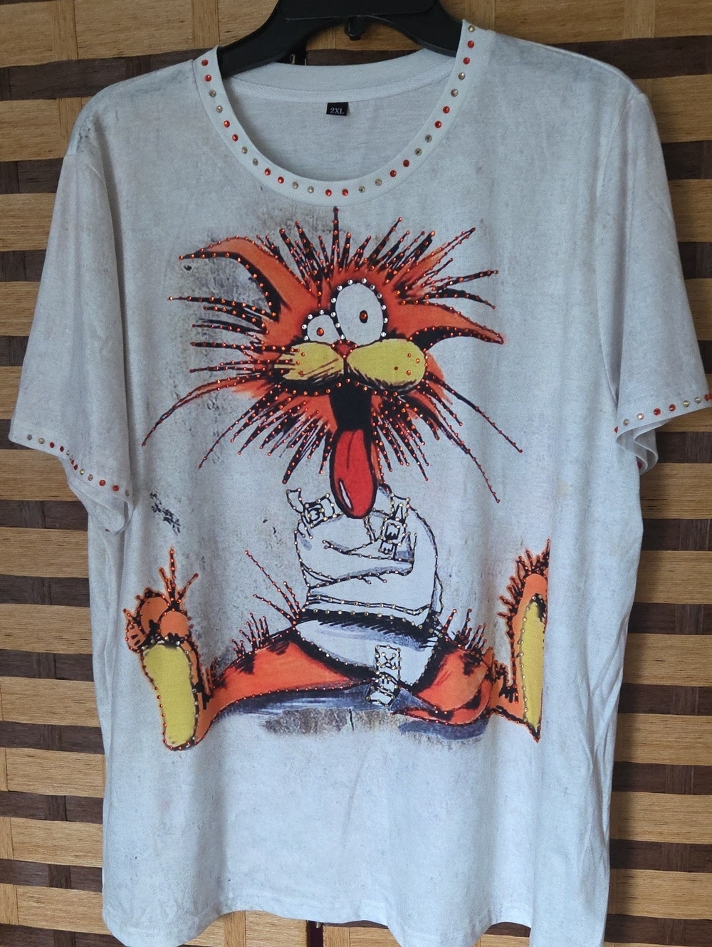 NWOT! Orange Cat Graphic Tee - Diamond Crystal Embellished
